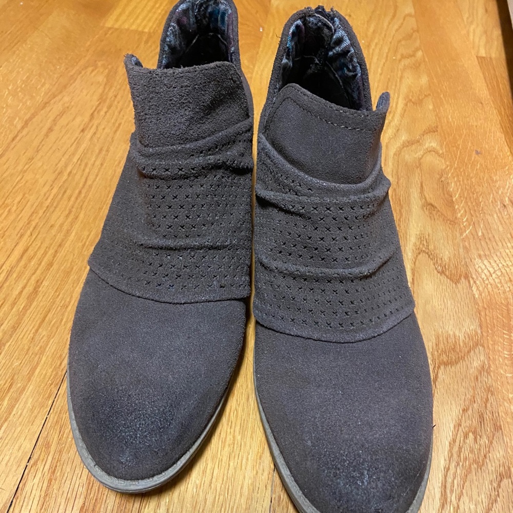 Earth Origins Oakland Amanda Ankle Boot Brown